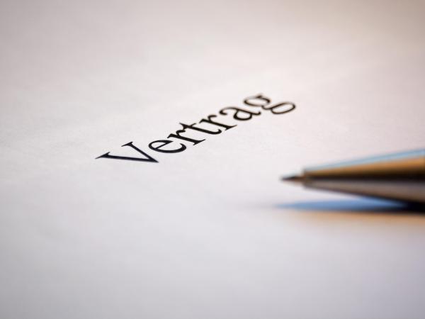 Vertrag übersetzen lassen - Beglaubigte Übersetzungen